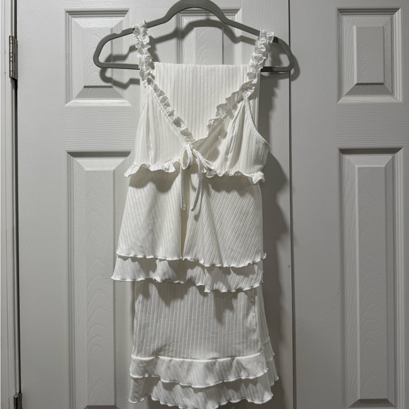 White Ruffled pajama set - Picture 2 of 3